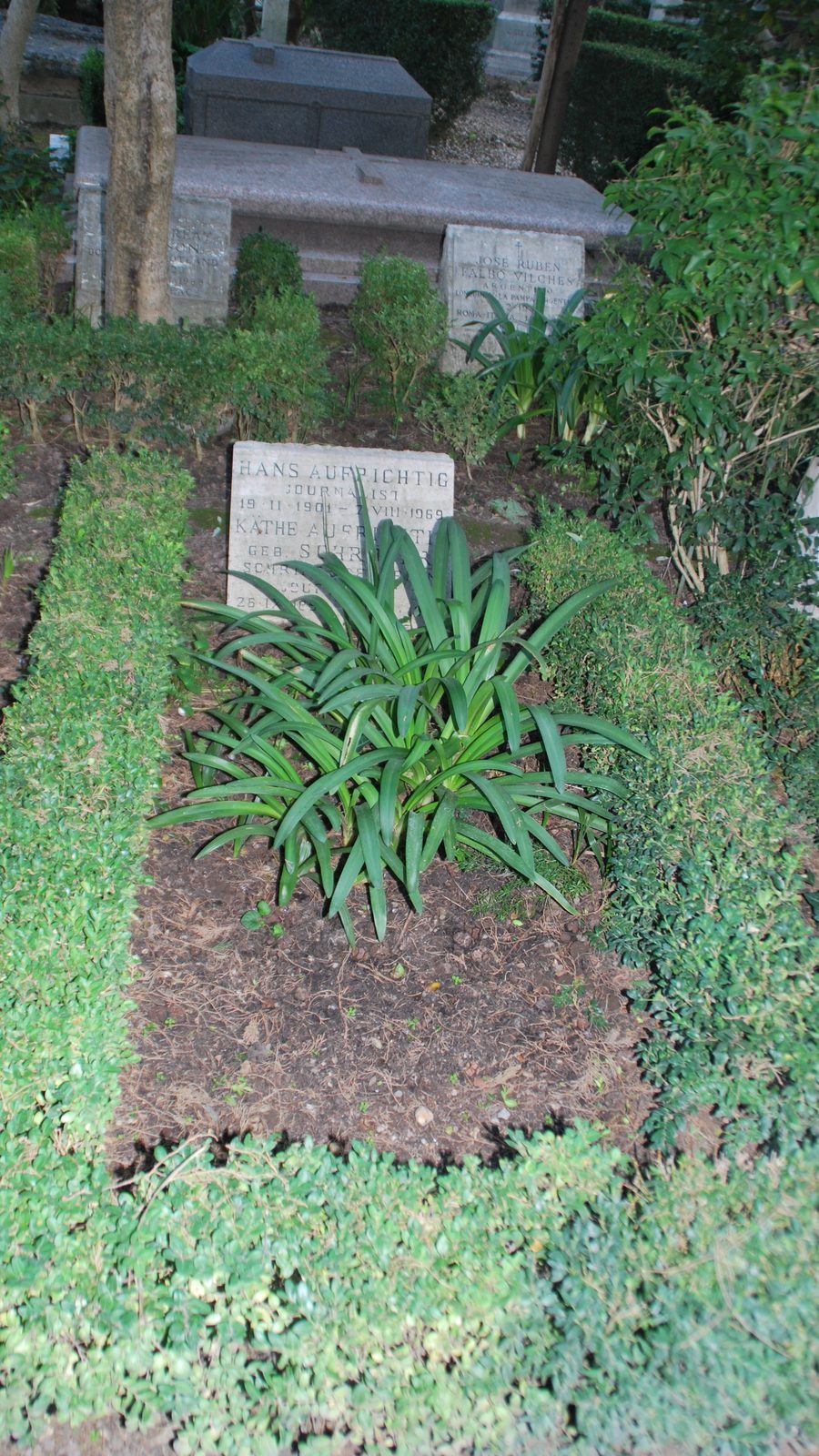 Cimitero Acattolico