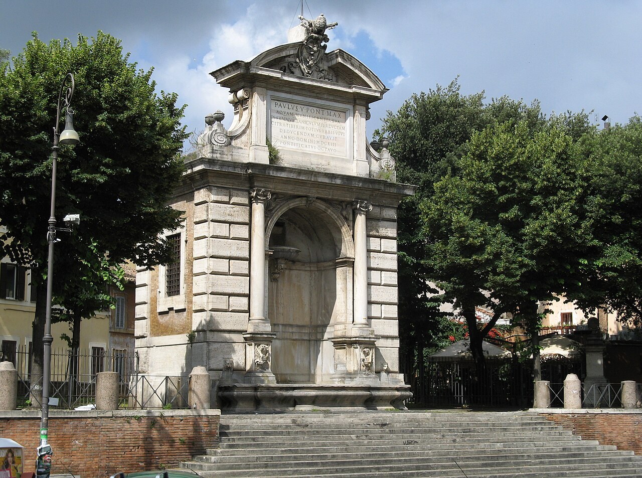 Fontana di Piazza Trilussa